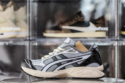 Gel Kayano 14 Black Glacier Grey Silver 2023