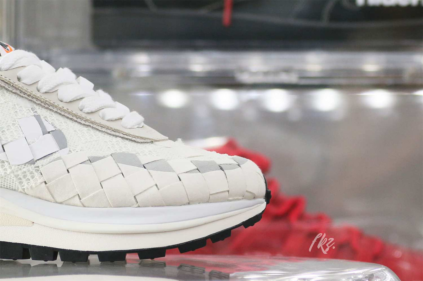 Sacai X Nike Vaporwaffle Grey White