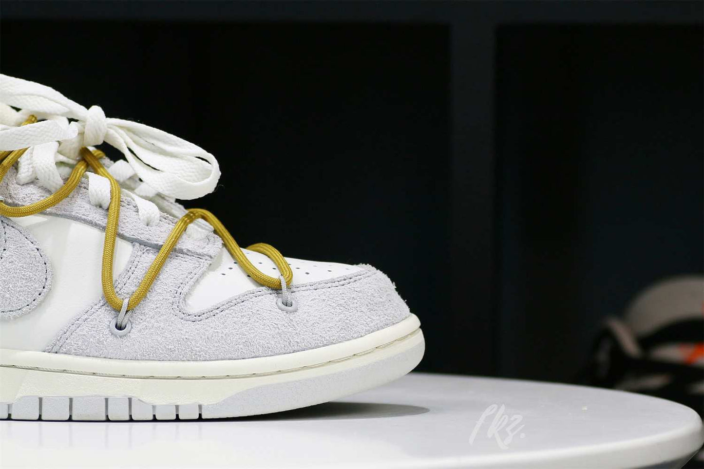 Nike Dunk Low Off-White Lot 37