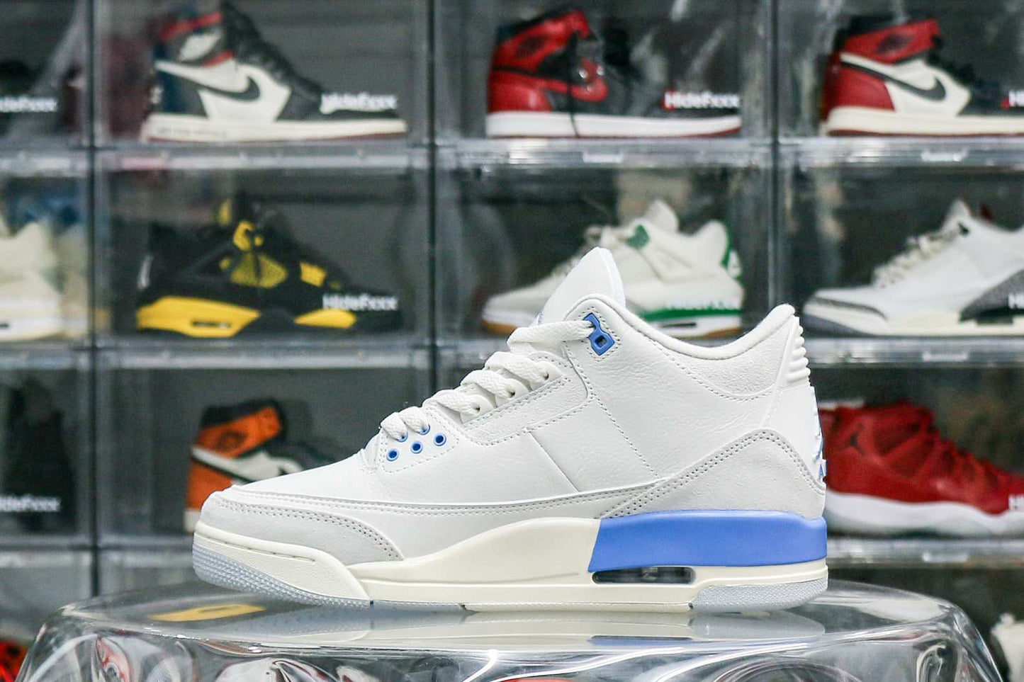 Air Jordan 3 Retro Lucky Shorts 2025