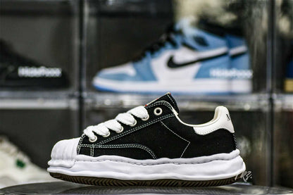 MaisOn Margiel@ Yasuhir0 Blakey OG Sole Canvas Low Black No Logo sneakers