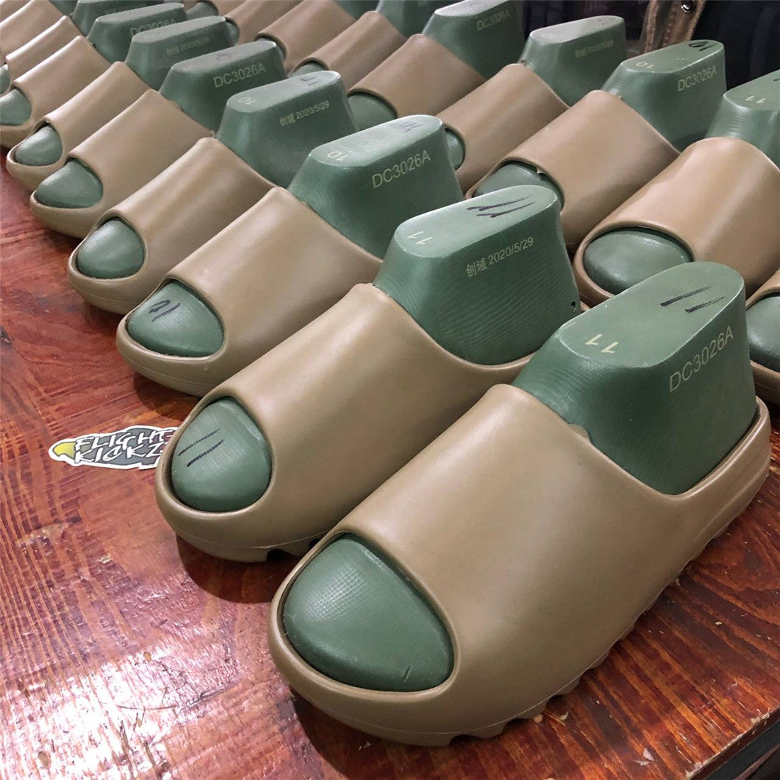 Yeezy Slides Core 2021GW5350鑹睞1 Batch