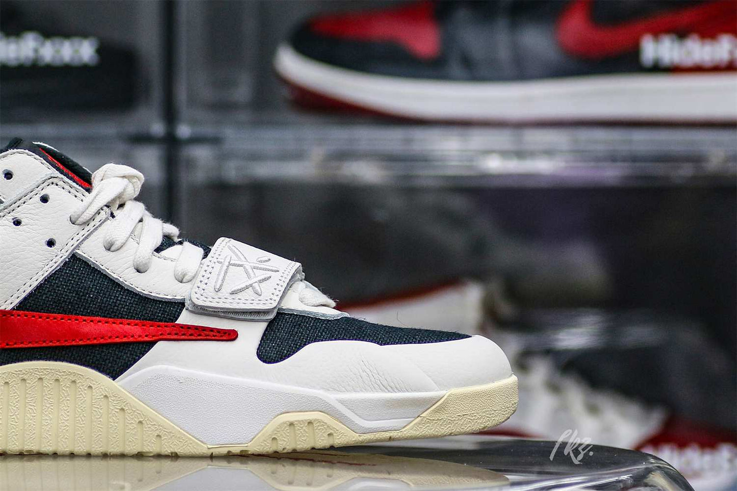 Travis Scott x Jordan Jumpman Jack TR University Red