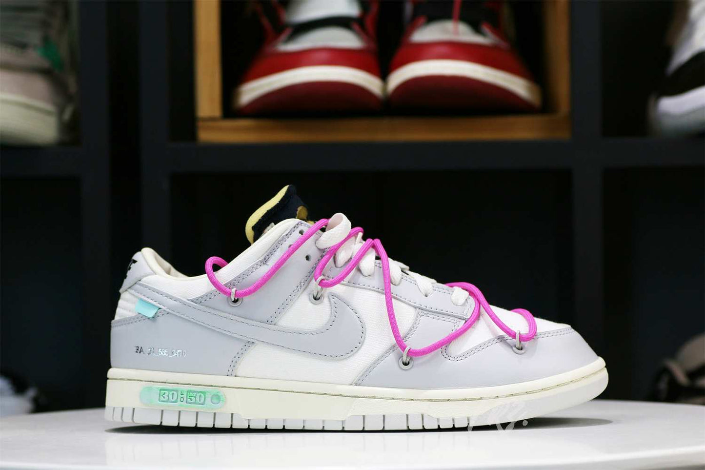Nike Dunk Low Off-White Lot 30
