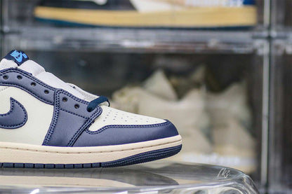 Air Jordan 1 Low OG Obsidian UNC 2025