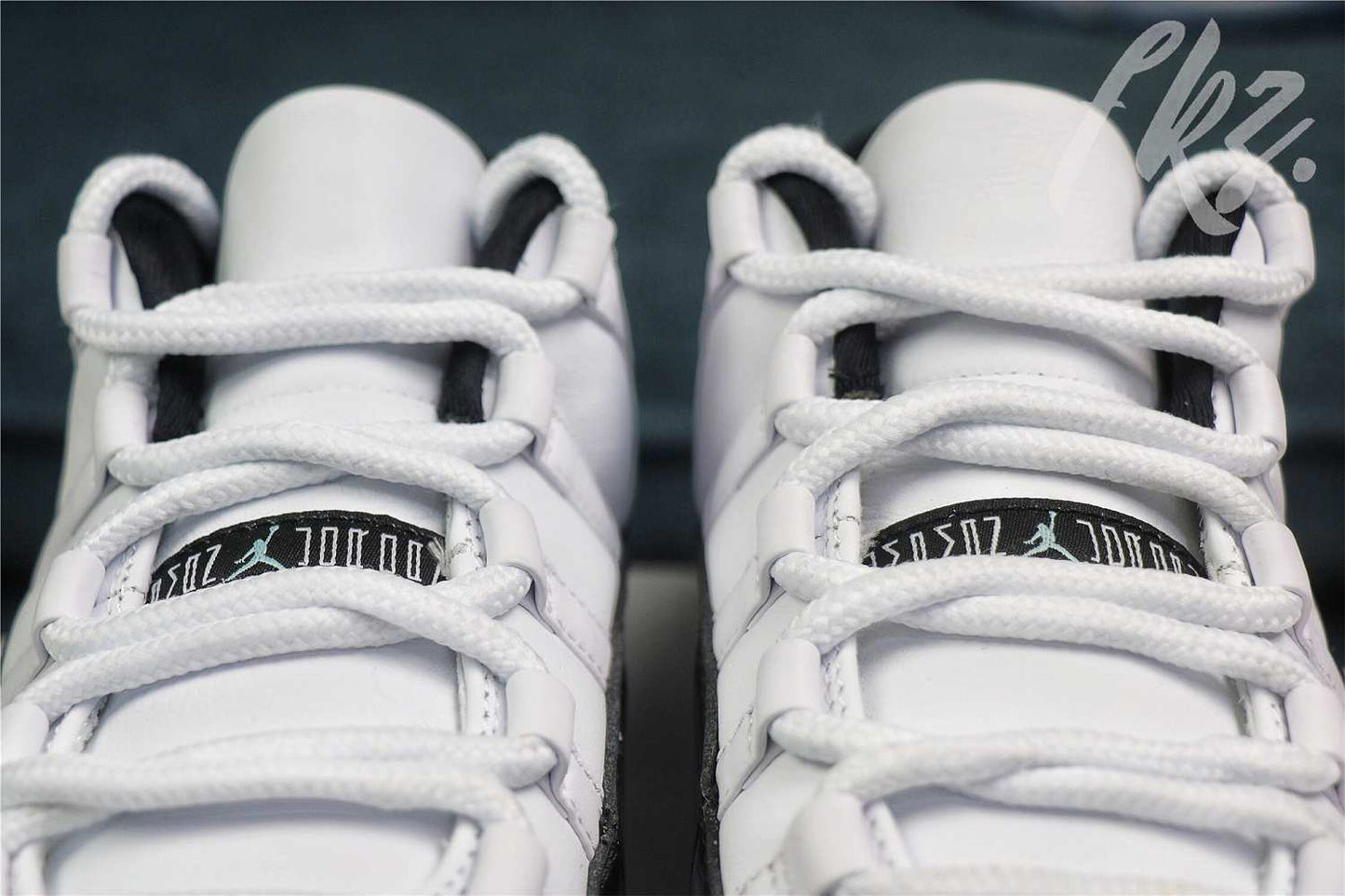 Air Jordan 11 Retro Georgetown low