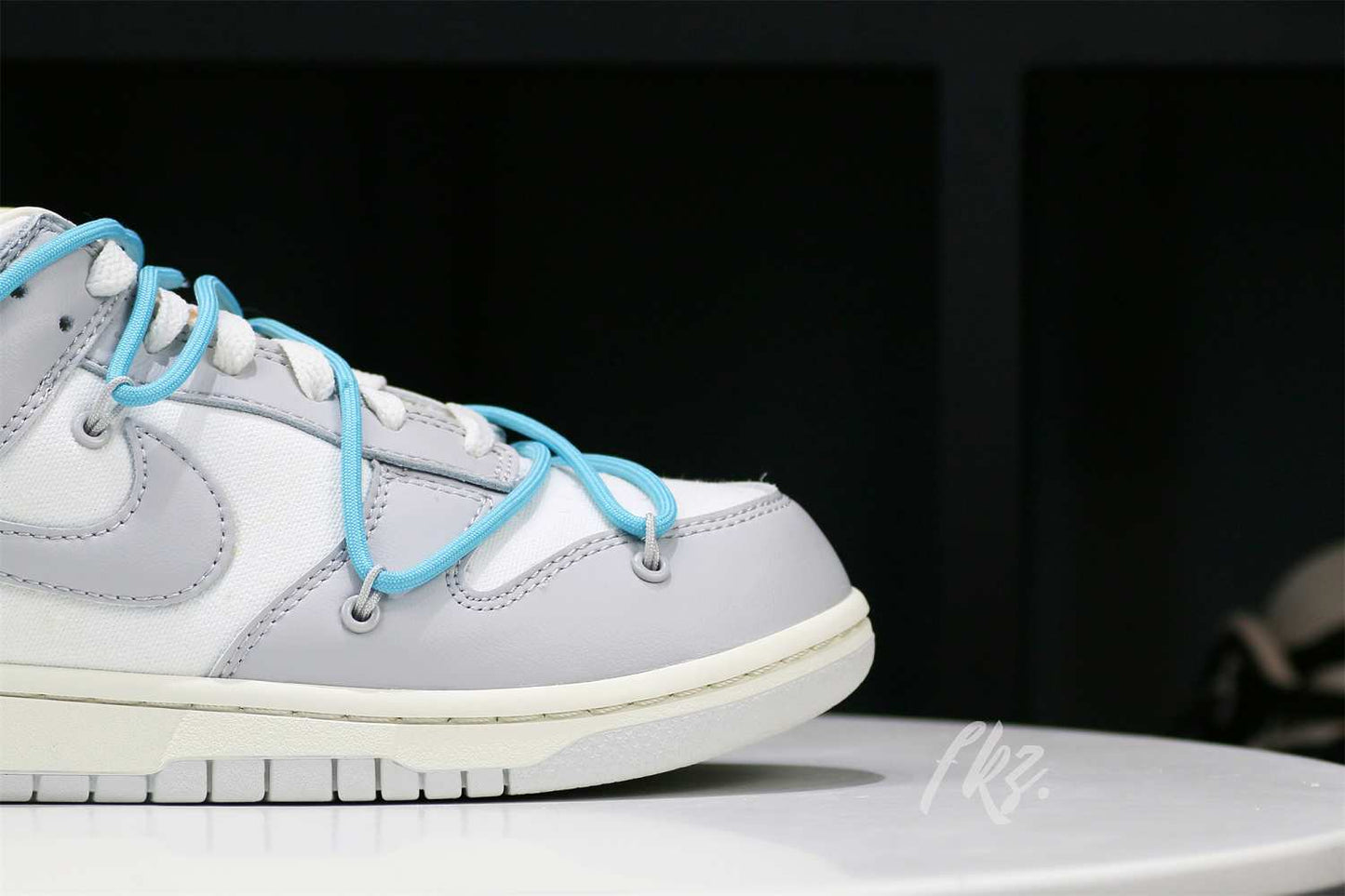 Nike Dunk Low Off-White Lot 2