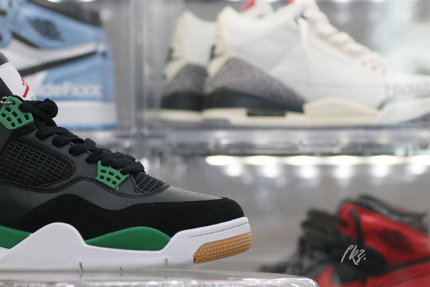 Nike SB x Air Jordan 4 Alternate Black