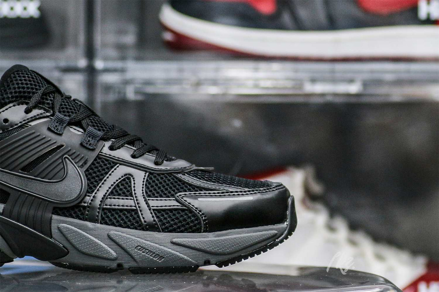 Nike V2K Run Black Dark Smoke Grey