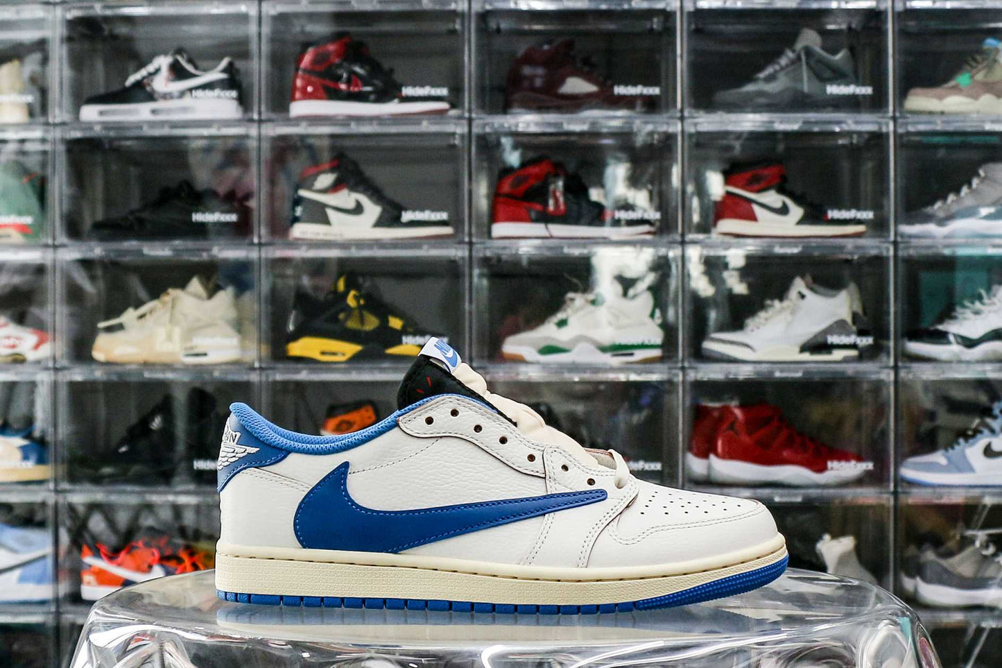 Travis Scott x Fragment x Air Jordan 1 Low OG