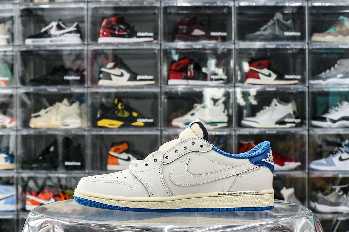 Travis Scott x Fragment x Air Jordan 1 Low OG