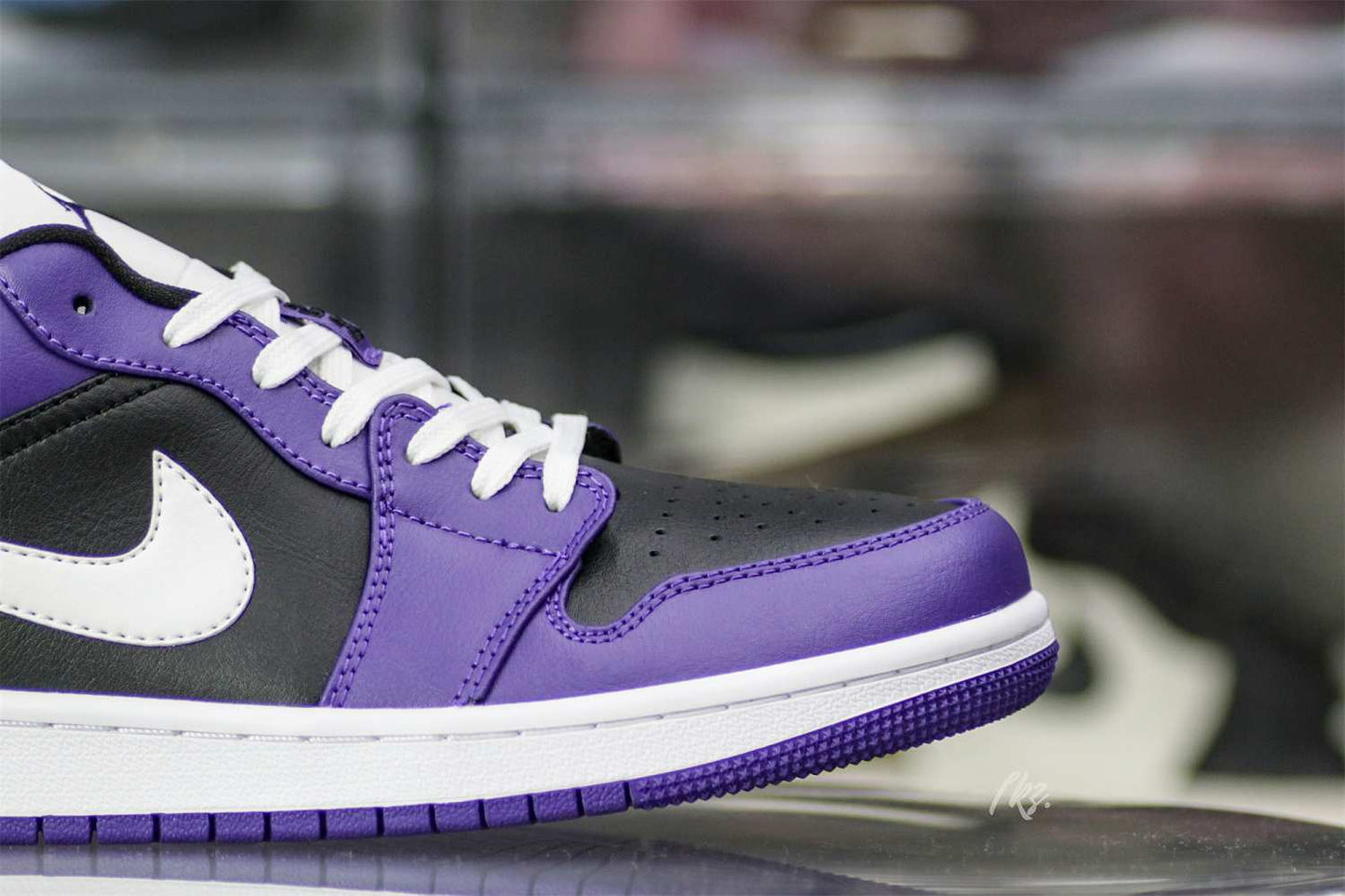Air Jordan 1 Low Retro Court Purple Black 2020