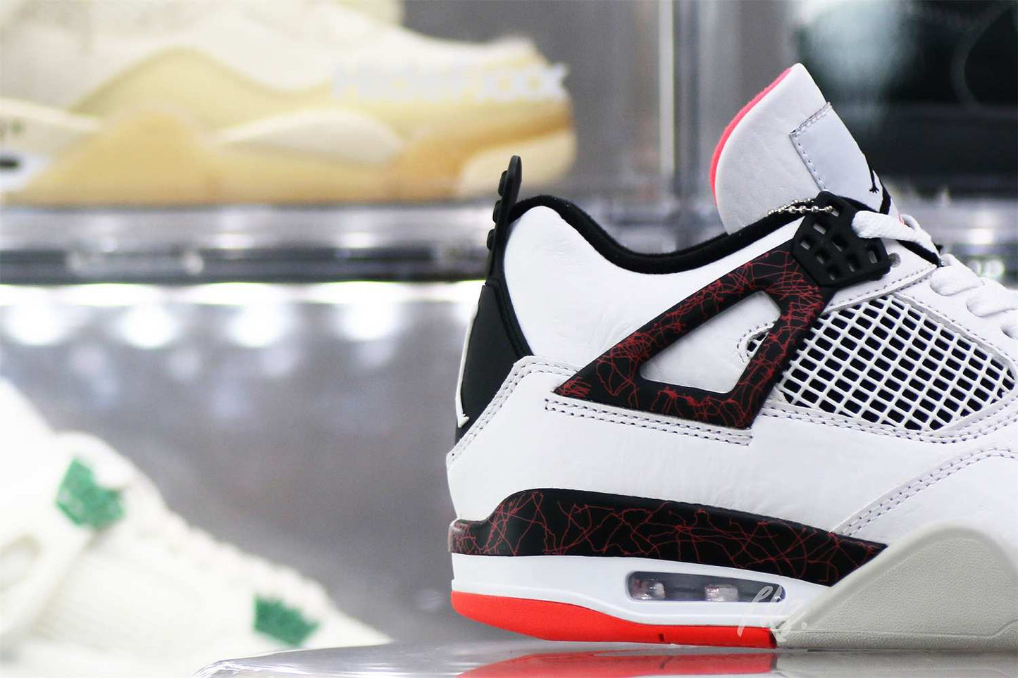 Air Jordan 4 Retro Flight Nostalgia