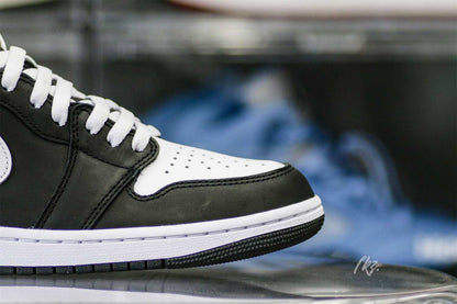 Air Jordan 1 Retro High OG Black White 2024