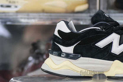 New Balance 9060 Black White
