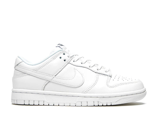 Nike Dunk Low Triple White 2021(W)
