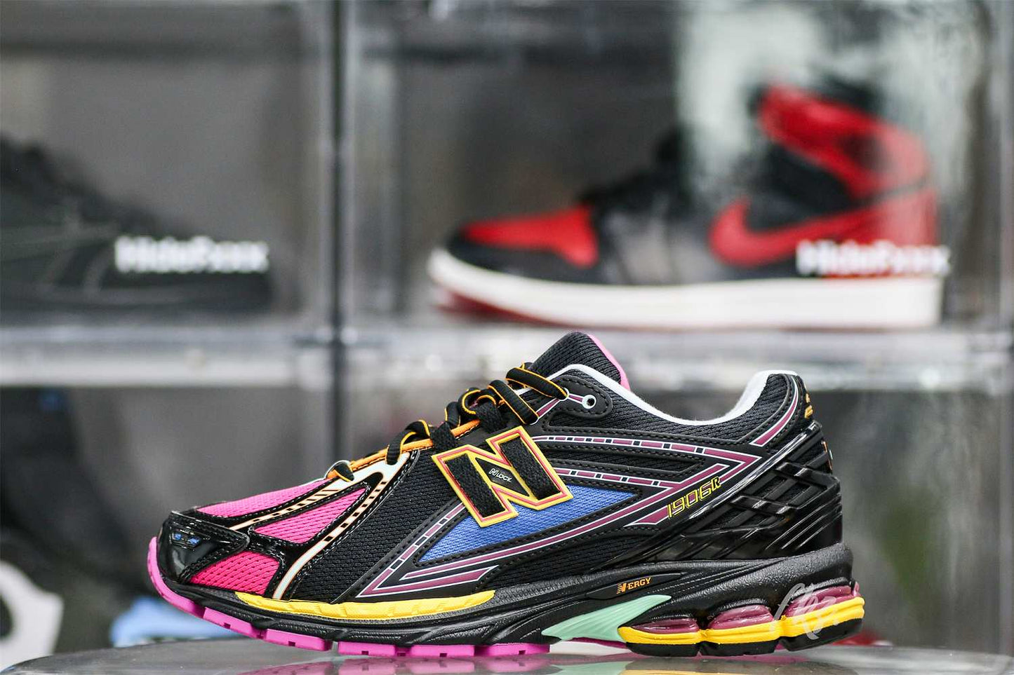 New Balance 1906R Neon Night 2022