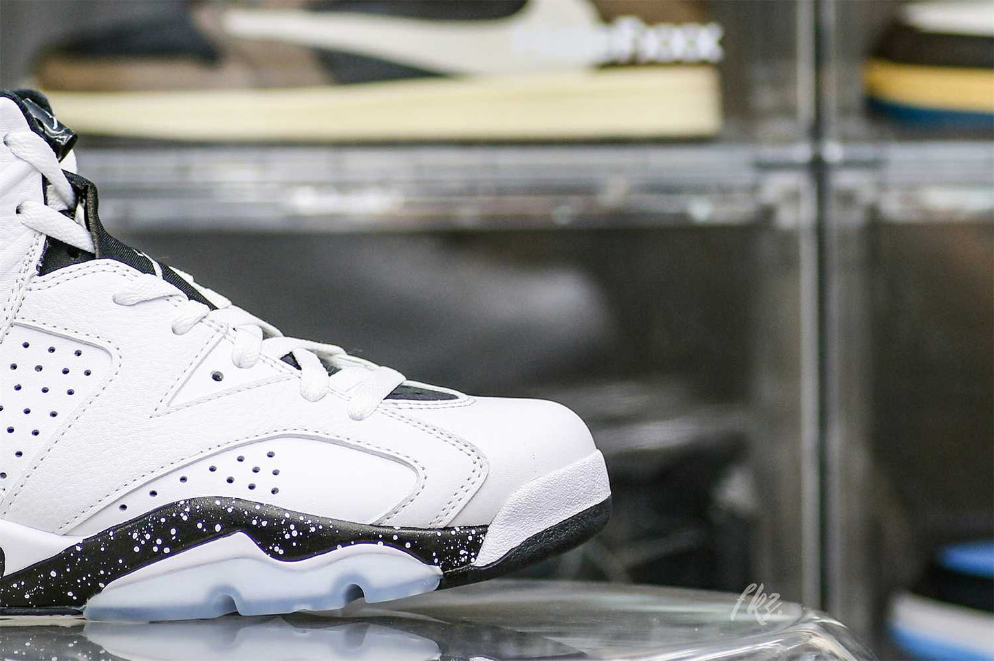 Air Jordan 6 Retro Reverse Oreo 2024