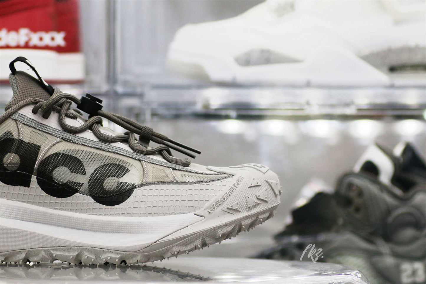 Nike ACG Mountain Fly 2 Low Light Iron Ore