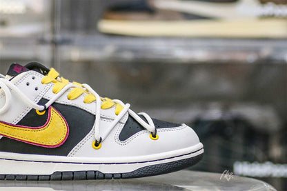 Otomo Katsuhiro x Nike Dunk One Piece Luffy White Yellow