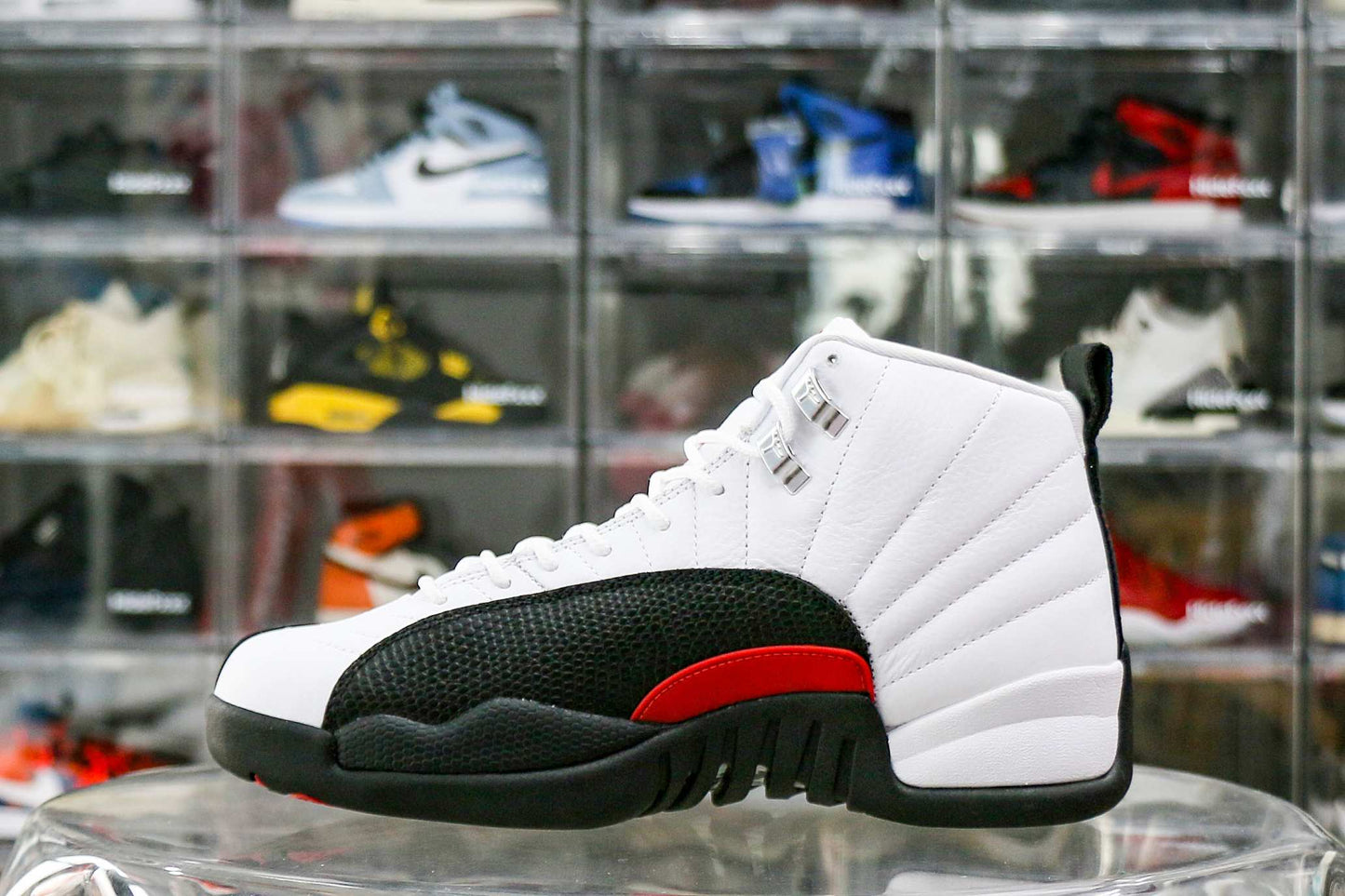 Jordan 12 Retro Taxi Flip 2024
