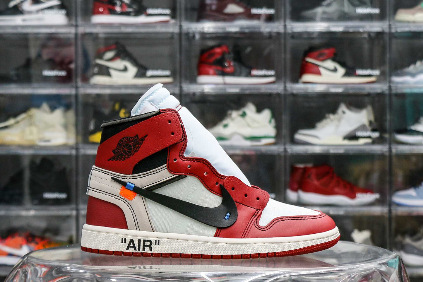 Jordan 1 Retro High Off-White Chicago