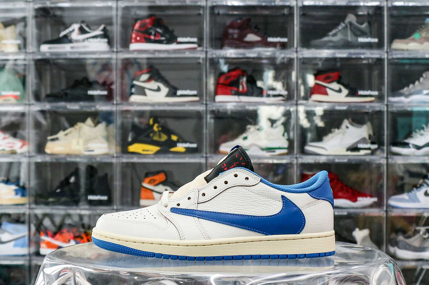 Travis Scott x Fragment x Air Jordan 1 Low OG