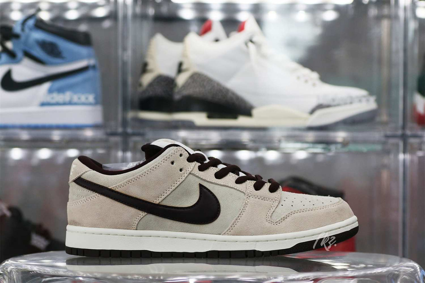 Nike SB Dunk Low Desert Sand Mahogany