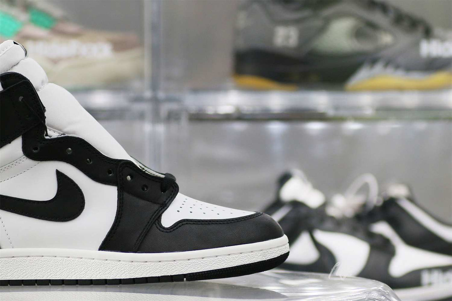 Jordan 1 Retro High 85 Black and White 2023