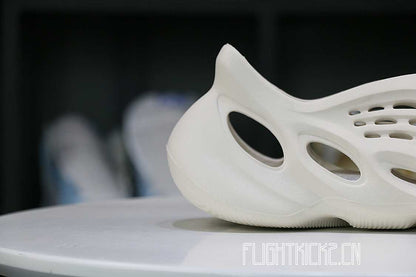 adidas Yeezy Foam RNNR Ararat G55486鍓嶇(LN5 A1 Batch)