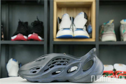 Yeezy Foam Runner Mineral Blue (GV7903(LN5 A1 Batch)