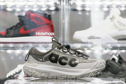 Nike ACG Mountain Fly 2 Low Light Iron Ore