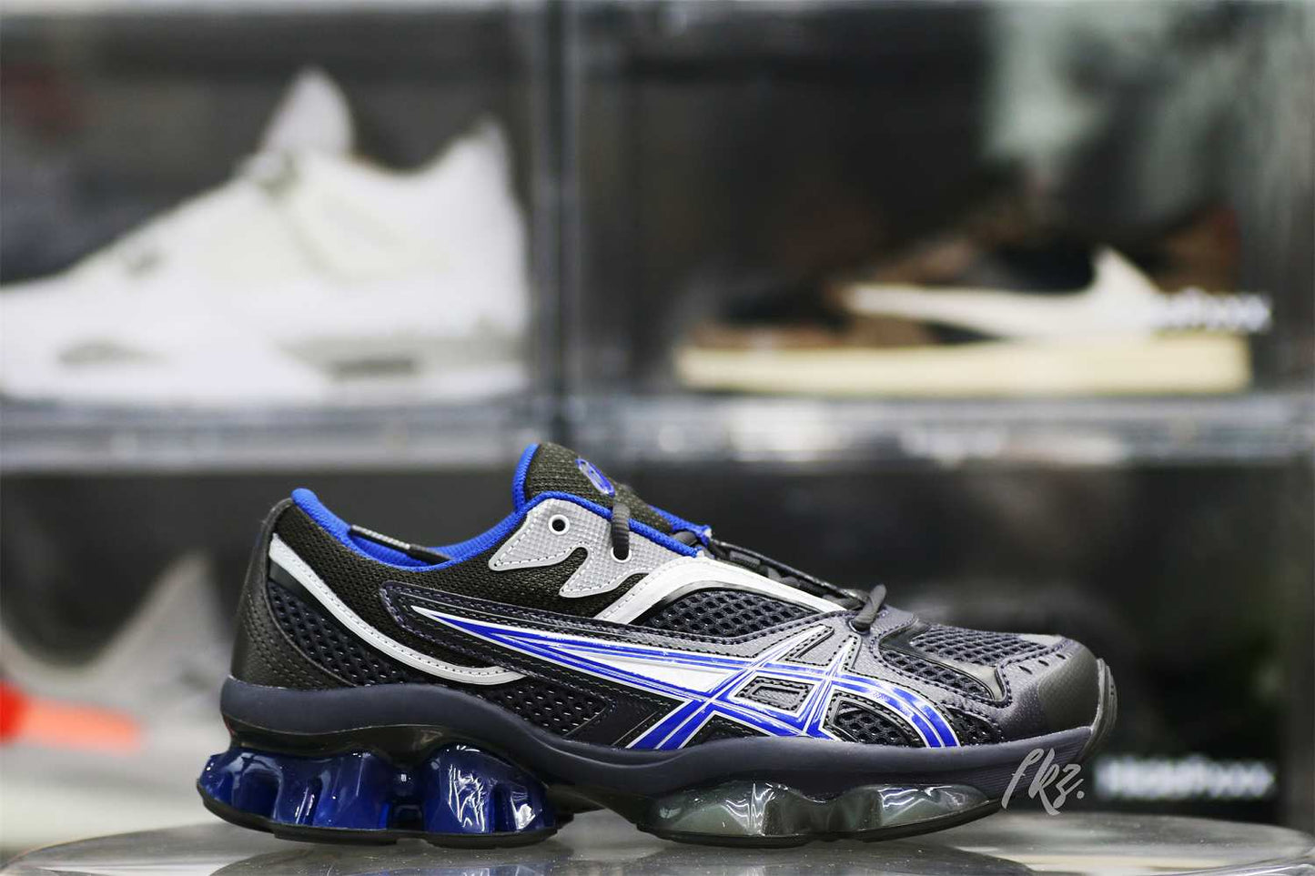 Kik0 Kostadinov X Gel Quantum Zientzia ISS