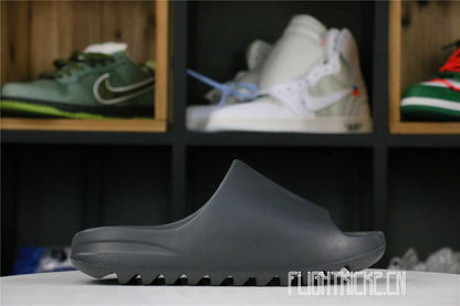 Adidas Yeezy Slide Onyx HQ6448A1 Batch