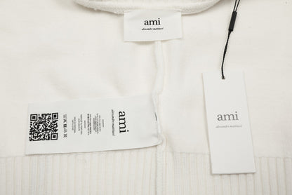 Am1 2024SS classic white jacquard big heart turtleneck sweater