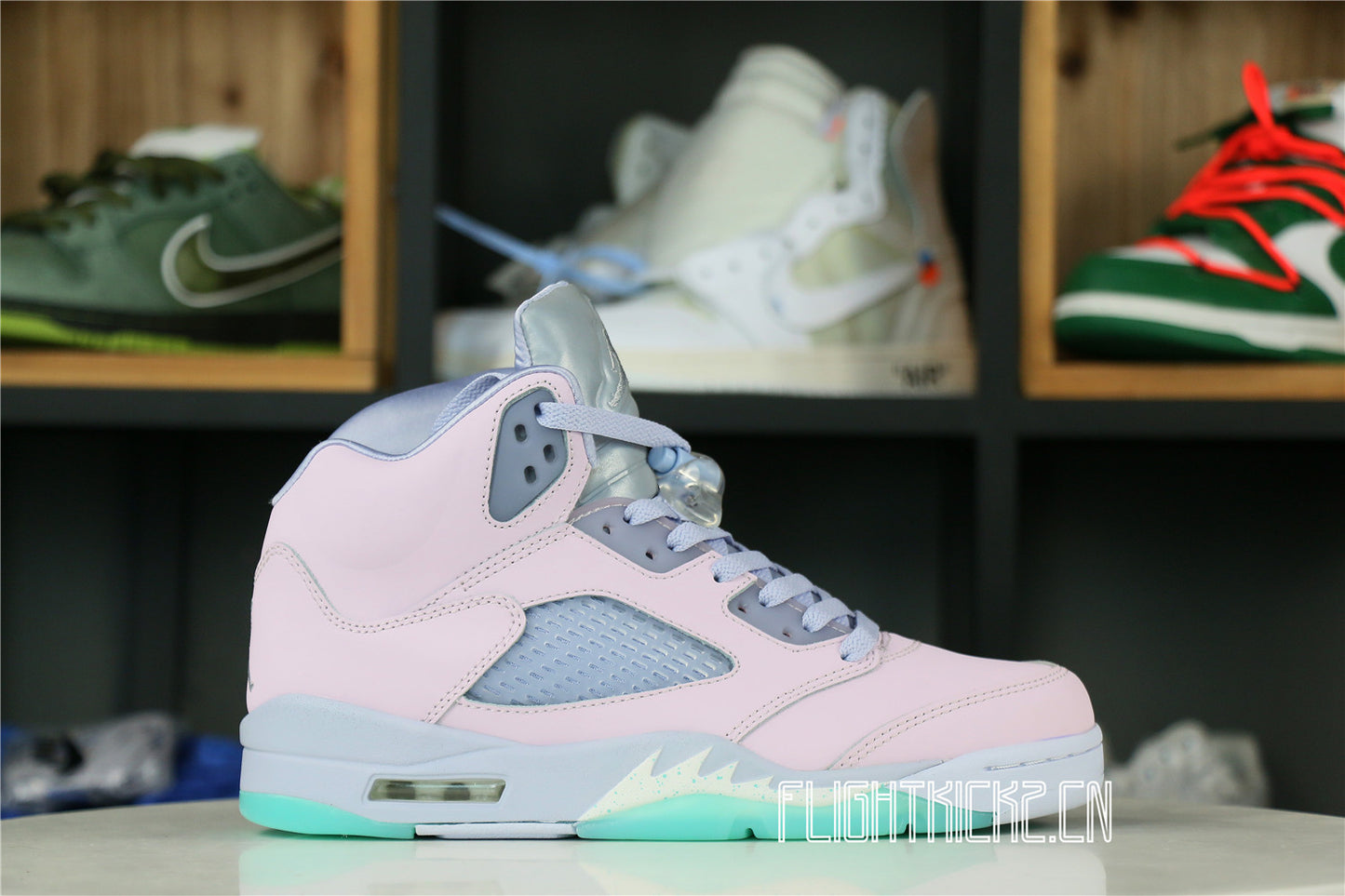 Air Jordan 5 Easter 2022