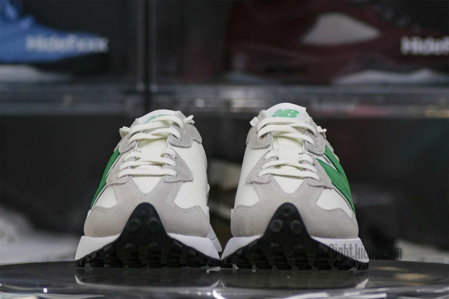 New Balance Wmns 327 Rain Cloud Varsity Green