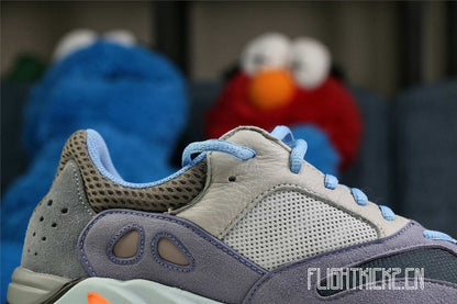 Yeezy Boost 700 Carbon Blue 2020