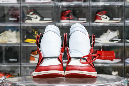 Jordan 1 Retro High Off-White Chicago