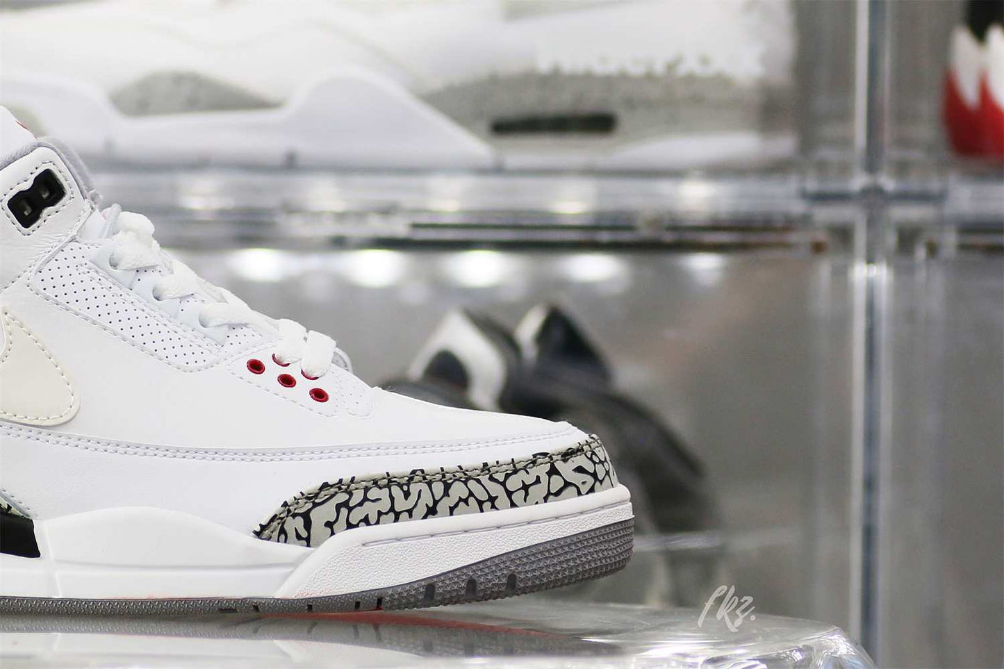 Air Jordan 3 Retro JTH Super Bowl