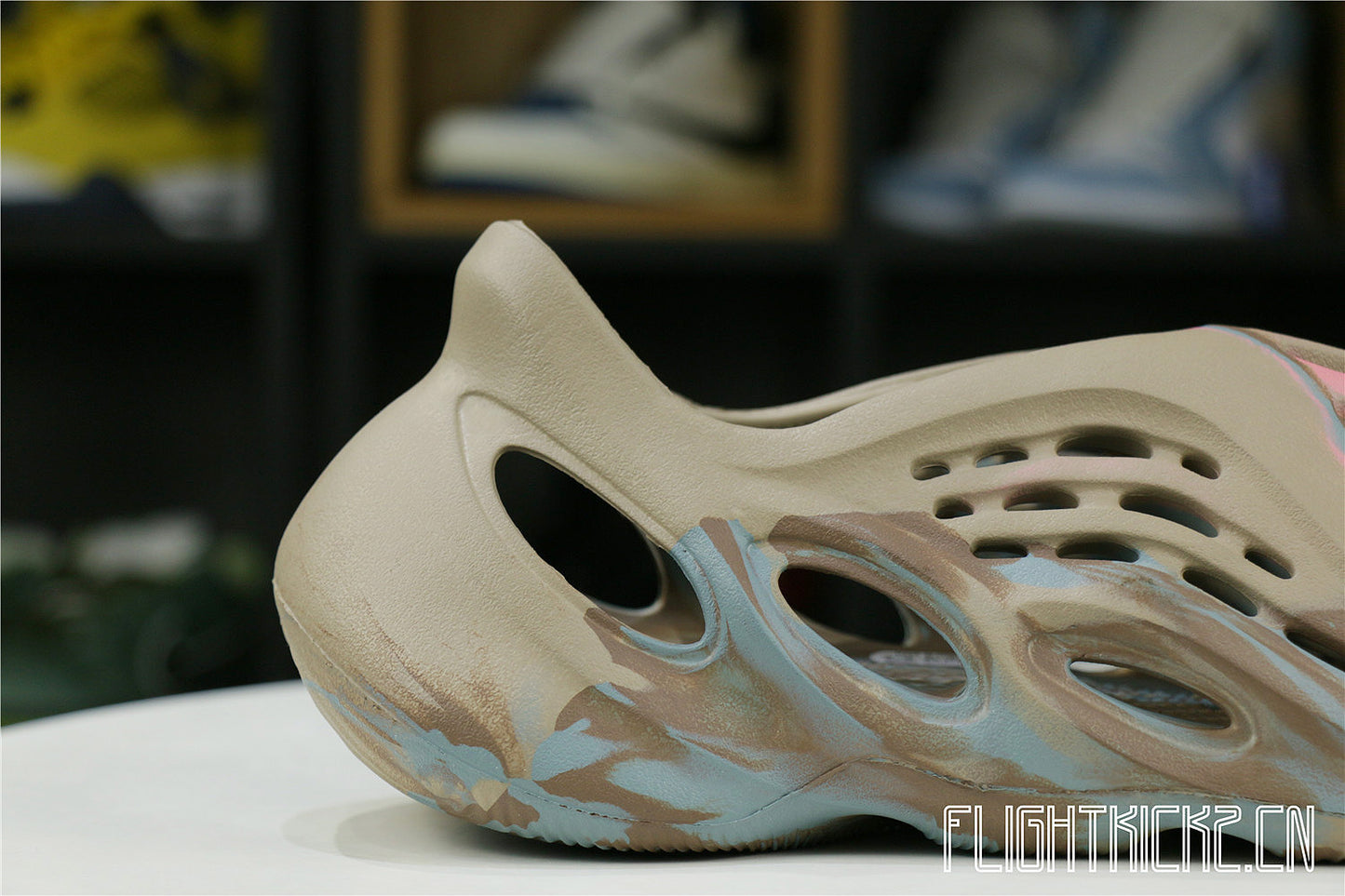 Yeezy Foam RNNR MX Sand Grey (GY3969鍧€閮LN5 A1 Batch)