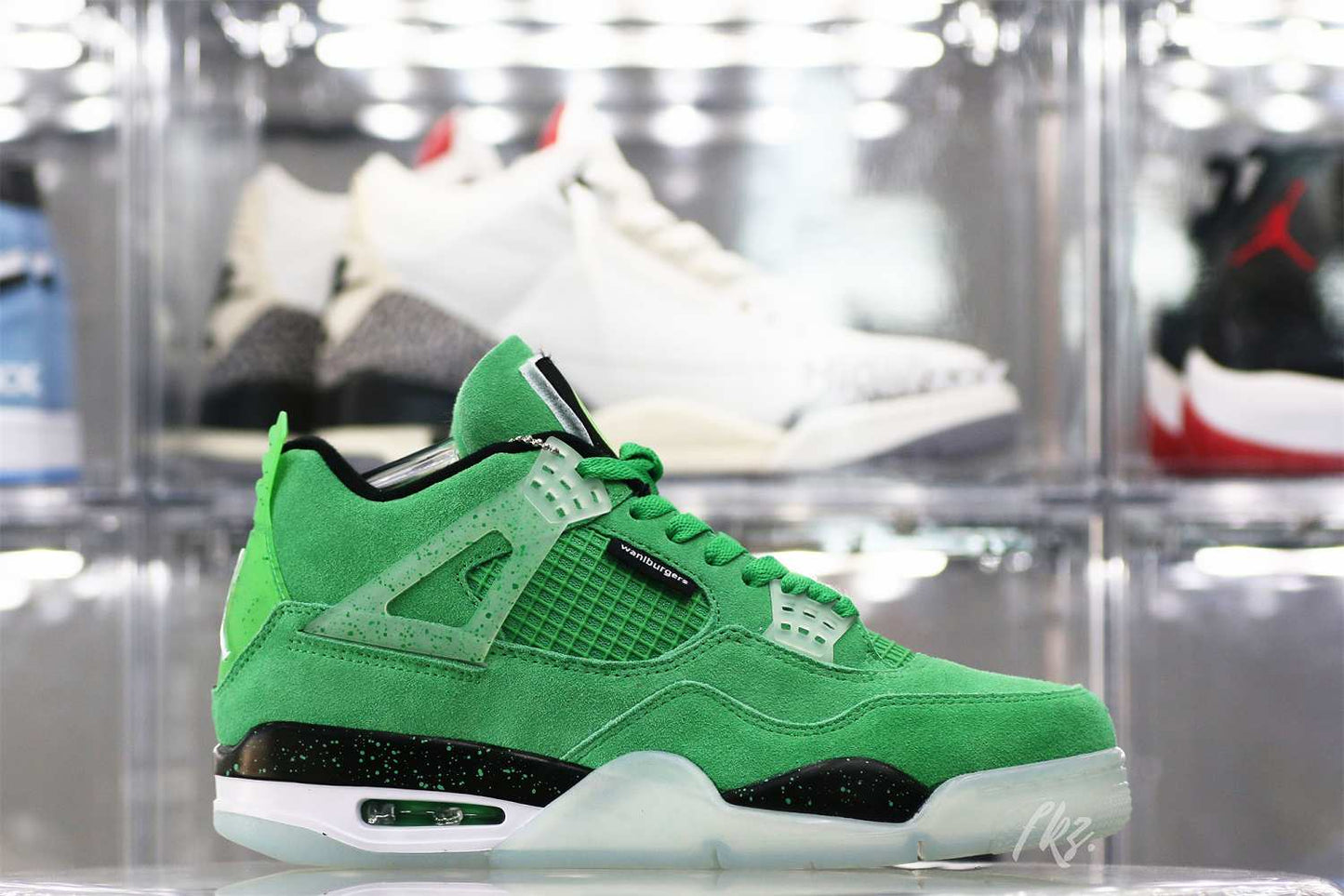 Air Jordan 4 Retro Wahlburgers