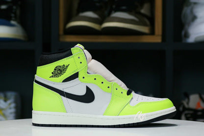 Air Jordan 1 High OG Volt