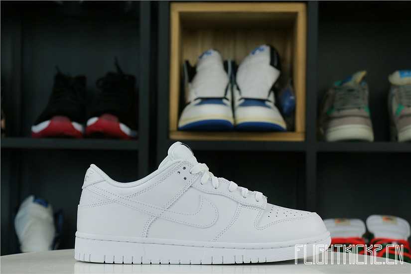 Nike Dunk Low Triple White 2021(W)