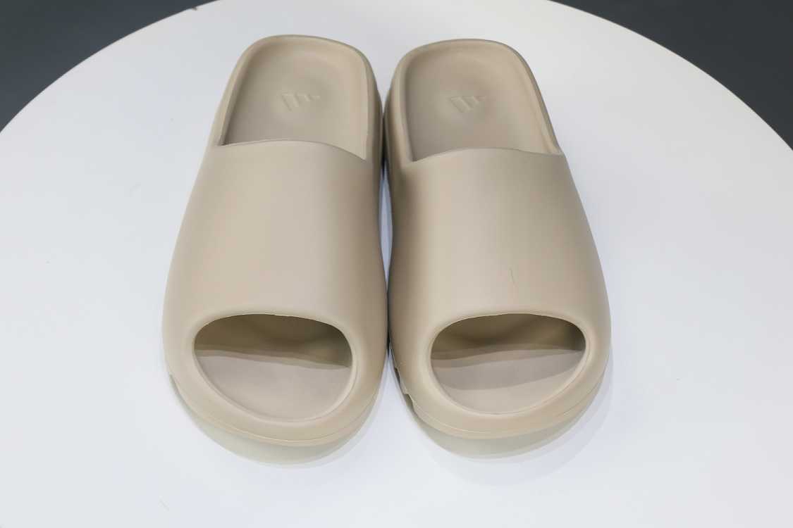 Yeezy Slides Pure 2021 GZ5554 A1 Batch
