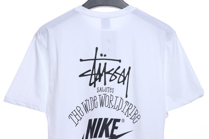 Nike Stuart co-signed the classic letter pattern short sleeves