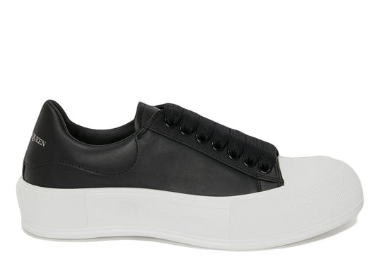 Alexander McQueen Deck Lace Up Plimsoll in Black