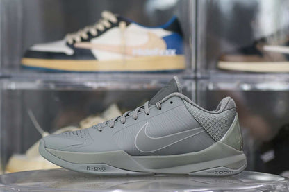 Nike Kobe 5 Black Mamba Collection Fade to Black 2016