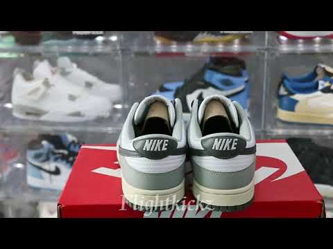 Nike Dunk Low Light Smoke Grey