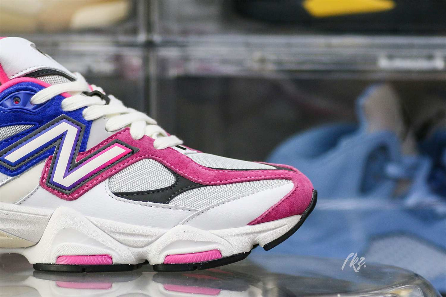 New Balance 9060 Pink Blue
